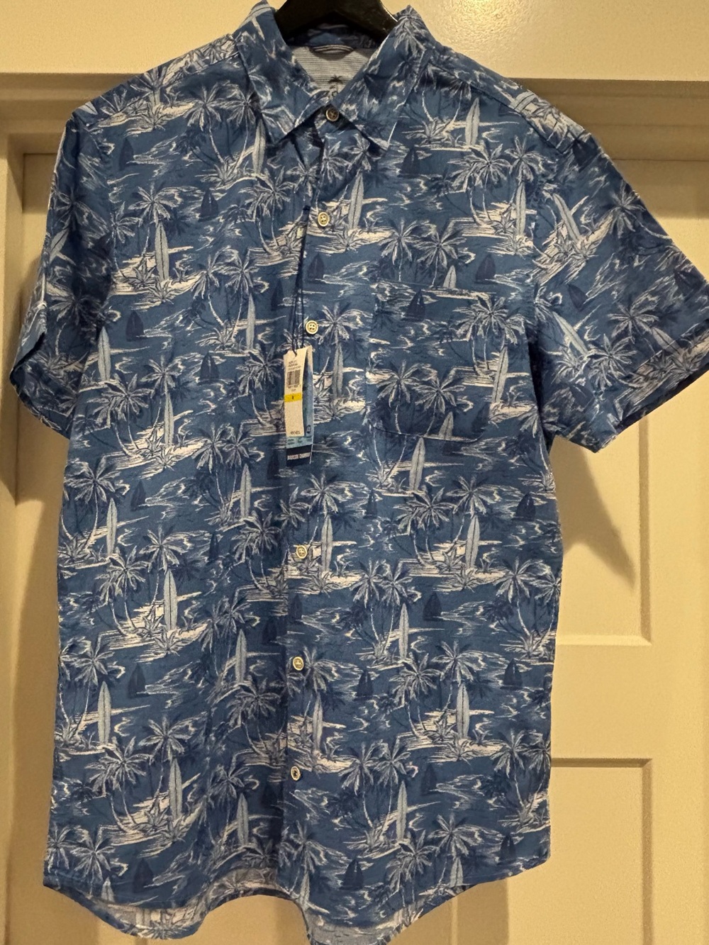 Pure cotton! Izod brand.Blue Short-Sleeve Tropical Button-Down Shirt